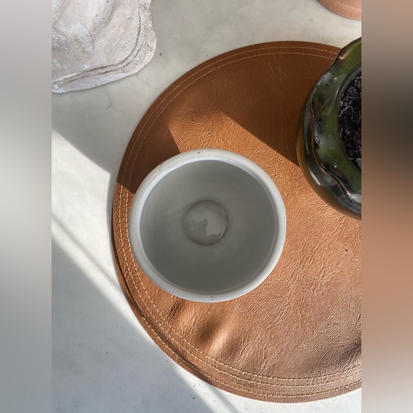 Ceramic Vase with Face - Picture 2 of 2